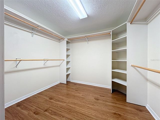 4822 SAWGRASS LAKE CIRCLE, Leesburg, FL 34748