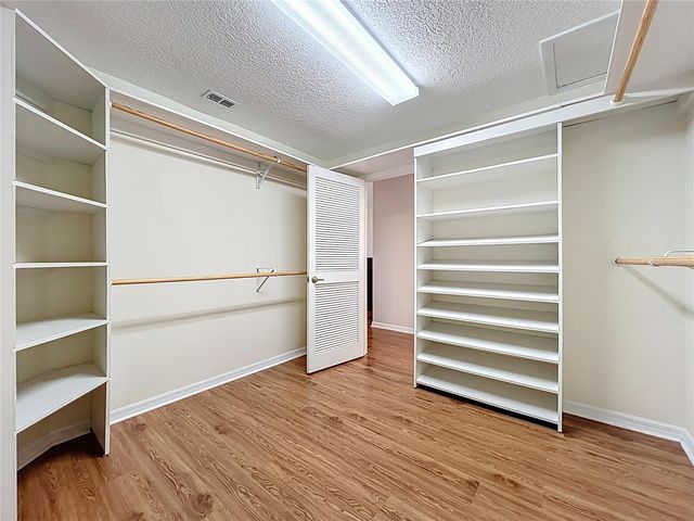 4822 SAWGRASS LAKE CIRCLE, Leesburg, FL 34748