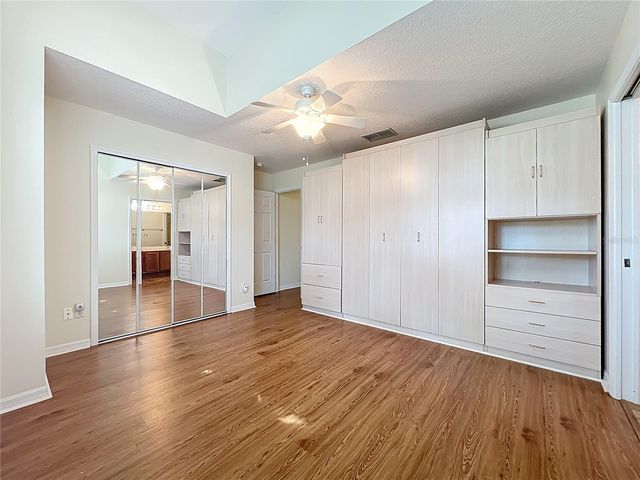 4822 SAWGRASS LAKE CIRCLE, Leesburg, FL 34748