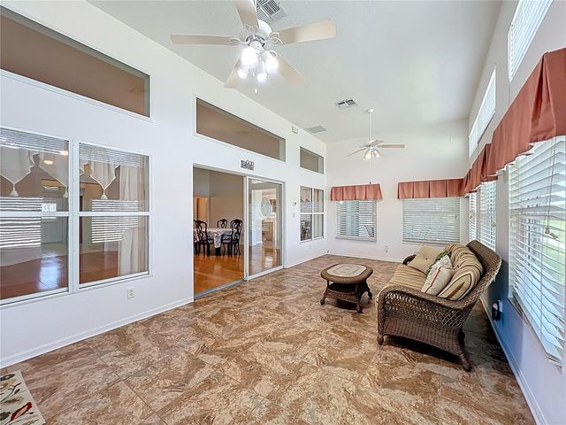 4822 SAWGRASS LAKE CIRCLE, Leesburg, FL 34748