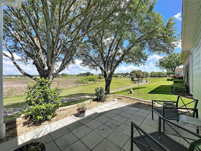 4822 SAWGRASS LAKE CIRCLE, Leesburg, FL 34748