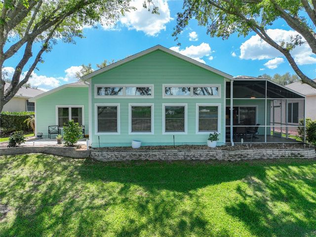 4822 SAWGRASS LAKE CIRCLE, Leesburg, FL 34748