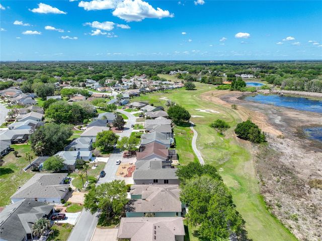 4822 SAWGRASS LAKE CIRCLE, Leesburg, FL 34748