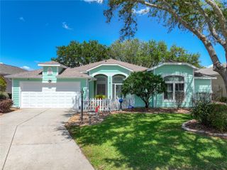 4822 SAWGRASS LAKE CIRCLE, Leesburg, FL 34748