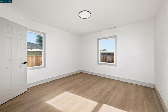 61 E 13th St, Antioch, CA 94509