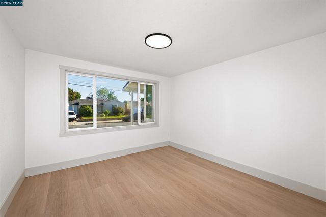 61 E 13th St, Antioch, CA 94509