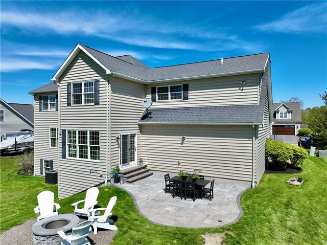 3932 Charing Cross, Canandaigua Town, NY 14424