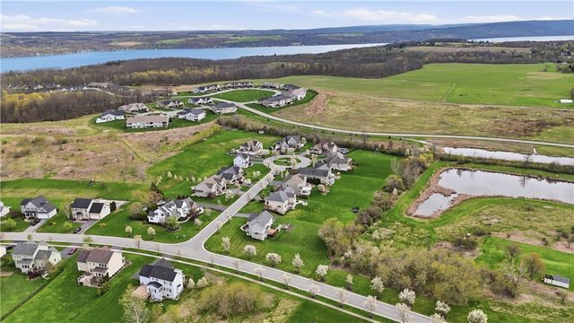 3932 Charing Cross, Canandaigua Town, NY 14424