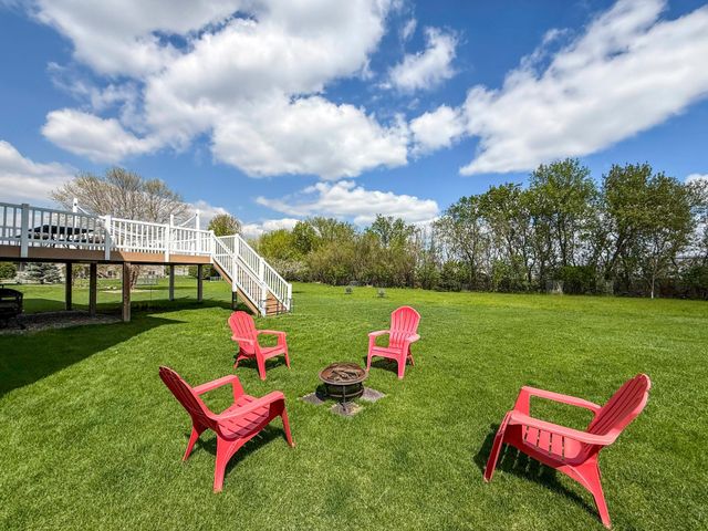 2915 Lake Vista Drive NW, Rochester, MN 55901