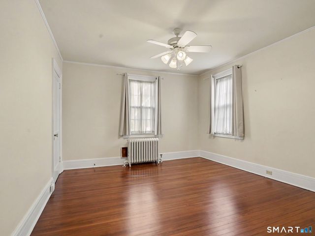 14 Roosevelt Street, Norwalk, CT 06851