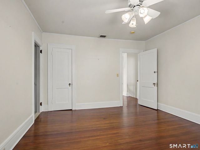14 Roosevelt Street, Norwalk, CT 06851