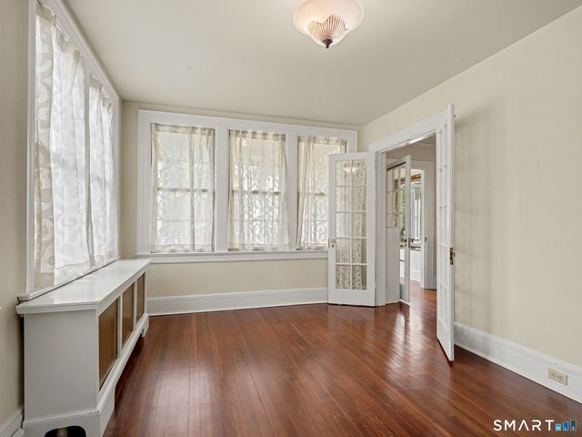 14 Roosevelt Street, Norwalk, CT 06851