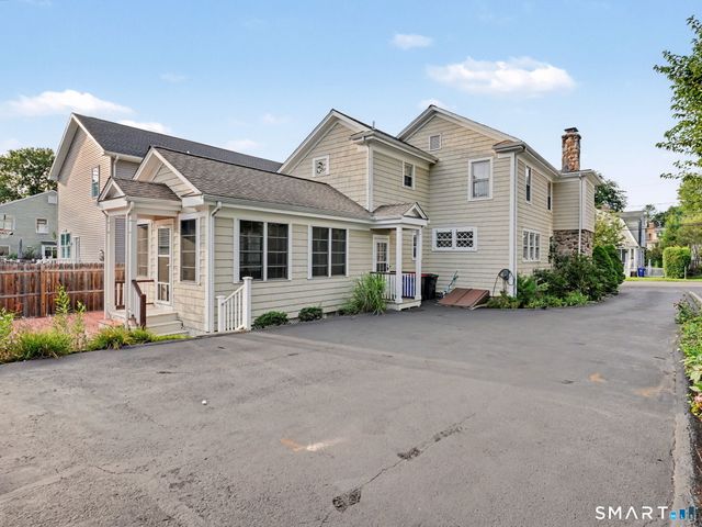 14 Roosevelt Street, Norwalk, CT 06851