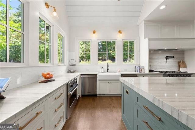 15995 Freemanville Road, Milton, GA 30004