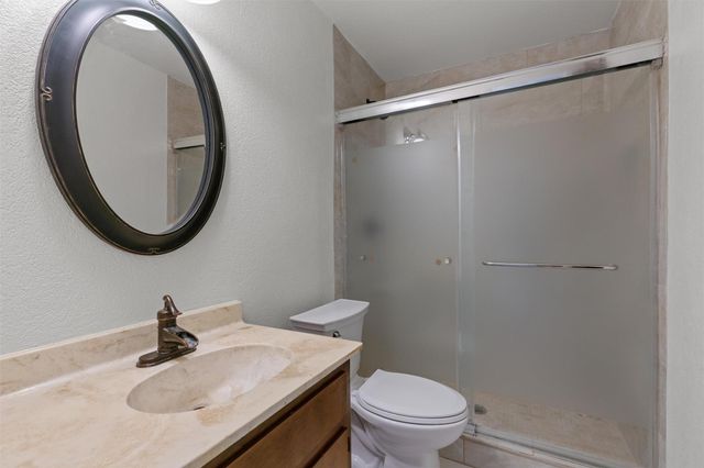 209 E Rector ST, Manor, TX 78653