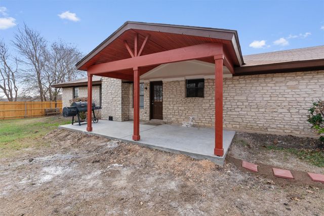 209 E Rector ST, Manor, TX 78653