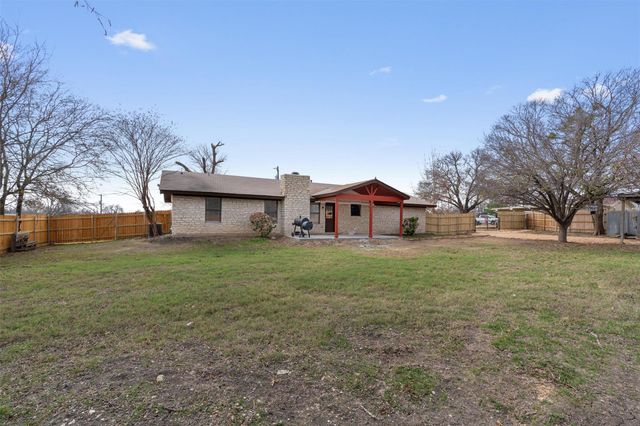 209 E Rector ST, Manor, TX 78653