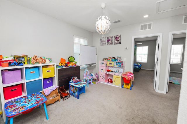 3231 HILLTOP CIRCLE, Lakewood Ranch, FL 34211