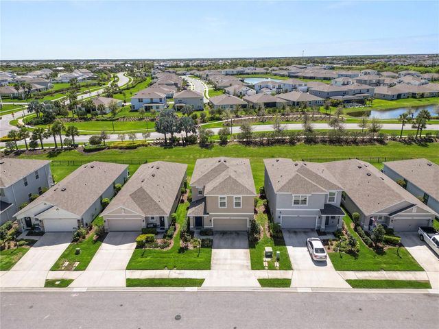 3231 HILLTOP CIRCLE, Lakewood Ranch, FL 34211