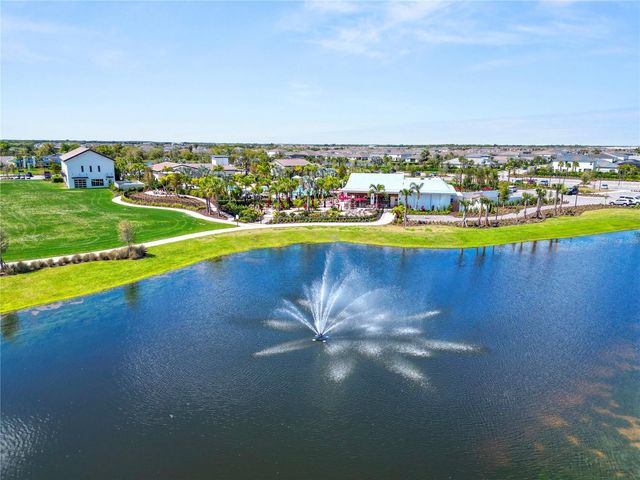 3231 HILLTOP CIRCLE, Lakewood Ranch, FL 34211