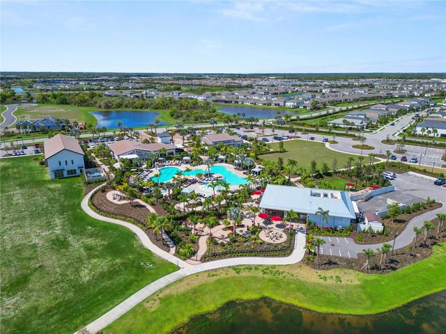 3231 HILLTOP CIRCLE, Lakewood Ranch, FL 34211