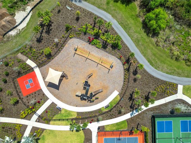 3231 HILLTOP CIRCLE, Lakewood Ranch, FL 34211