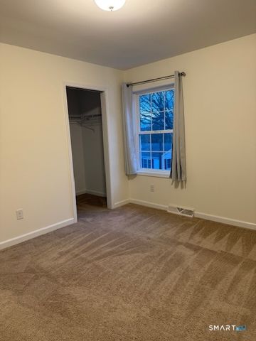 66 Rainbow Drive, Montville, CT 06382