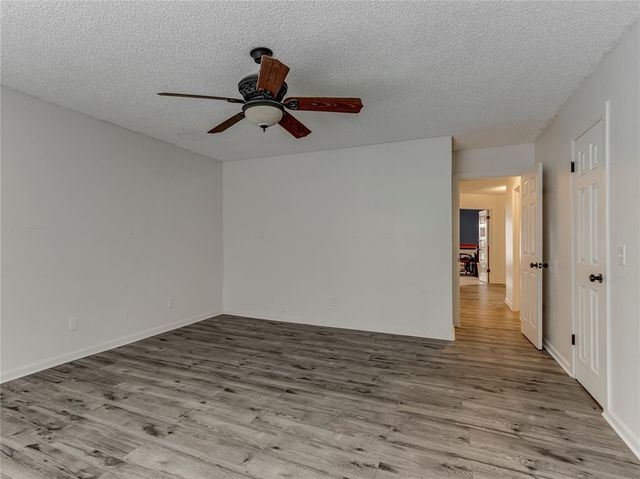 8001 NW 113th Street, Oklahoma City, OK 73162