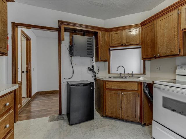 8001 NW 113th Street, Oklahoma City, OK 73162