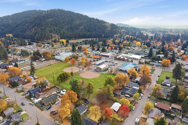 2626 N 12TH ST, Coeur D'alene, ID 83815