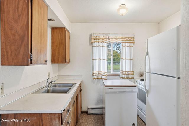 2626 N 12TH ST, Coeur D'alene, ID 83815