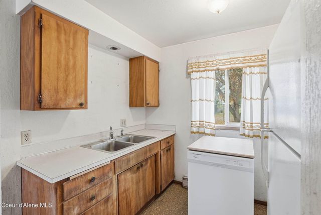 2626 N 12TH ST, Coeur D'alene, ID 83815