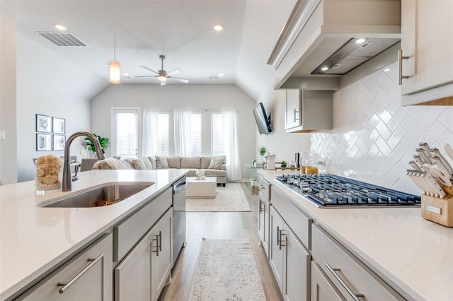 2360 Rook Drive, Dallas, TX 75211