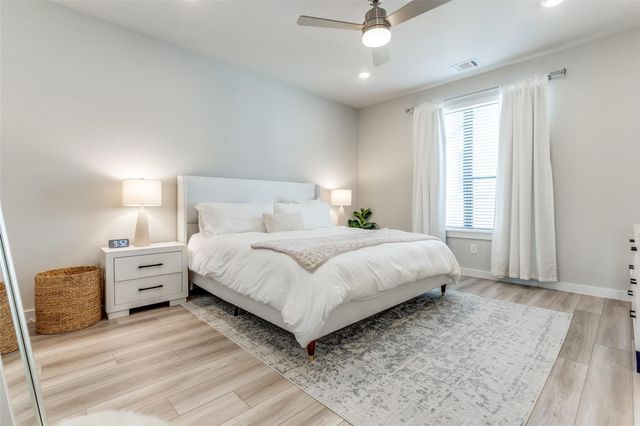 2360 Rook Drive, Dallas, TX 75211