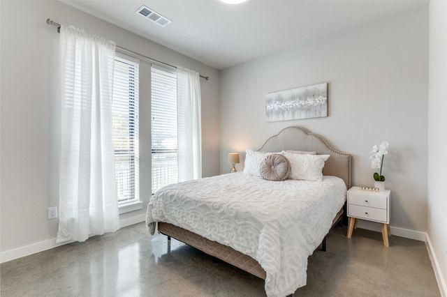 2360 Rook Drive, Dallas, TX 75211