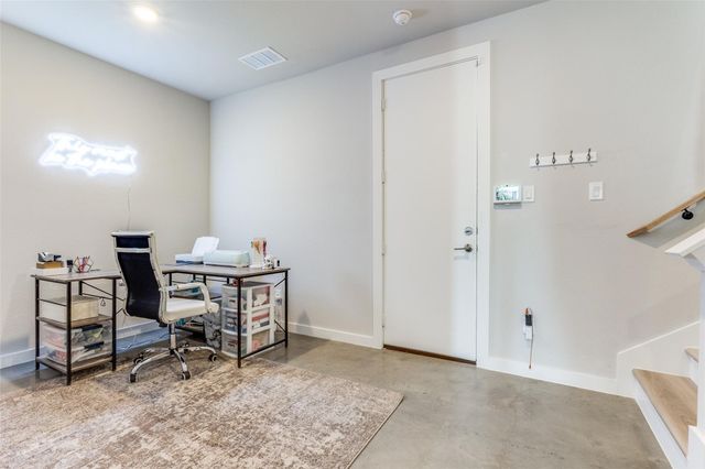 2360 Rook Drive, Dallas, TX 75211