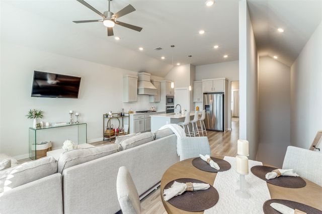 2360 Rook Drive, Dallas, TX 75211