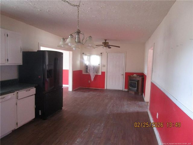 256 Chesters Road, Roseboro, NC 28382