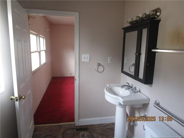 256 Chesters Road, Roseboro, NC 28382