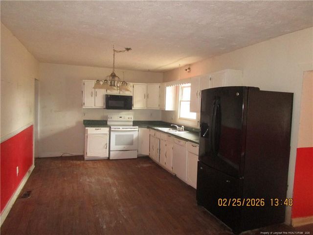 256 Chesters Road, Roseboro, NC 28382