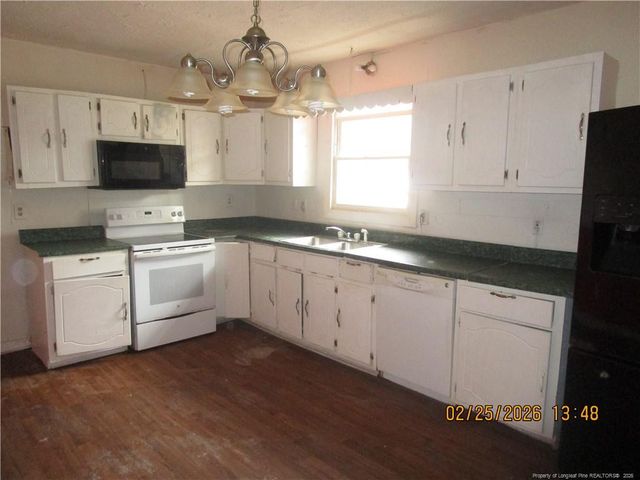 256 Chesters Road, Roseboro, NC 28382