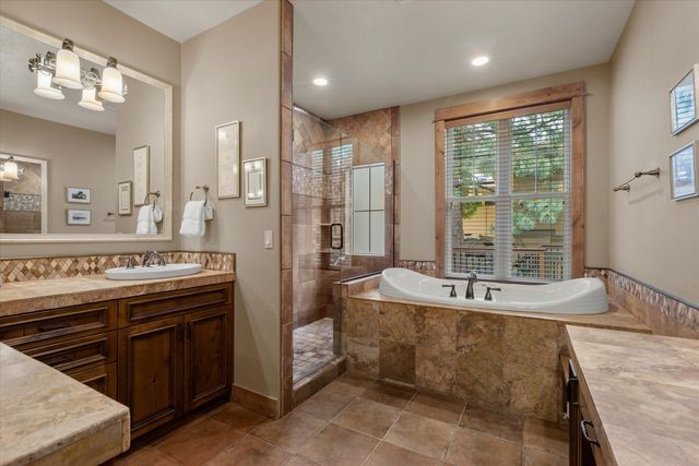 1255 NW Constellation Drive, Bend, OR 97703