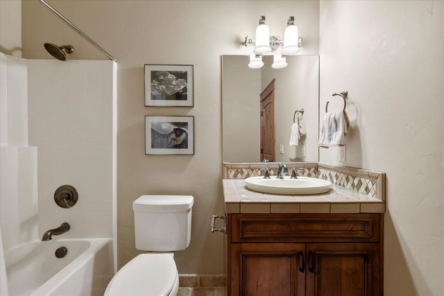 1255 NW Constellation Drive, Bend, OR 97703