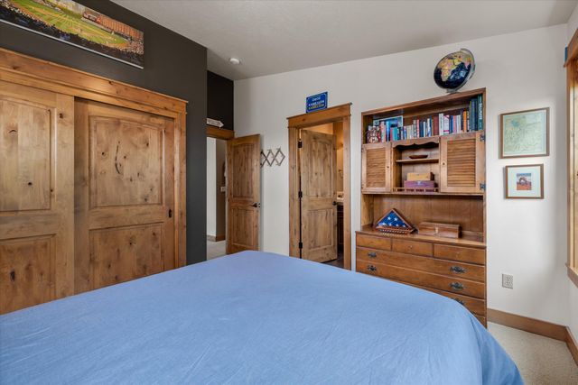 1255 NW Constellation Drive, Bend, OR 97703