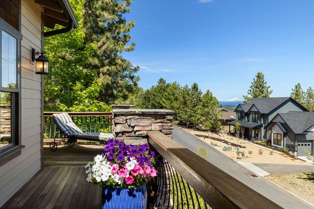 1255 NW Constellation Drive, Bend, OR 97703