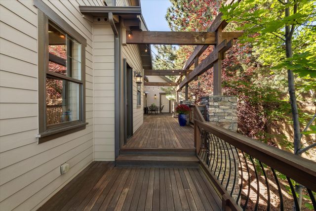 1255 NW Constellation Drive, Bend, OR 97703