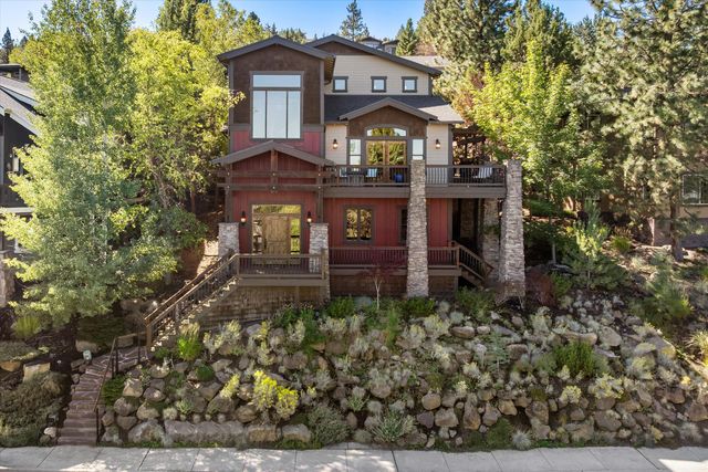 1255 NW Constellation Drive, Bend, OR 97703