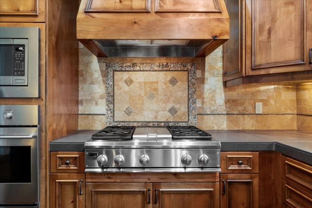 1255 NW Constellation Drive, Bend, OR 97703