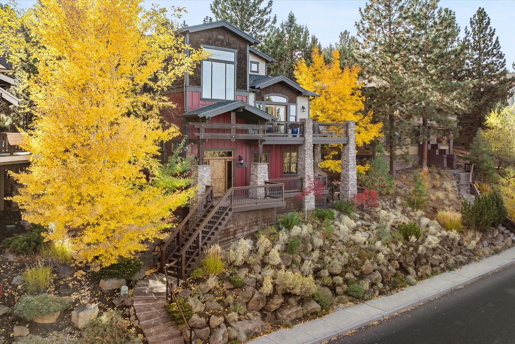 1255 NW Constellation Drive, Bend, OR 97703