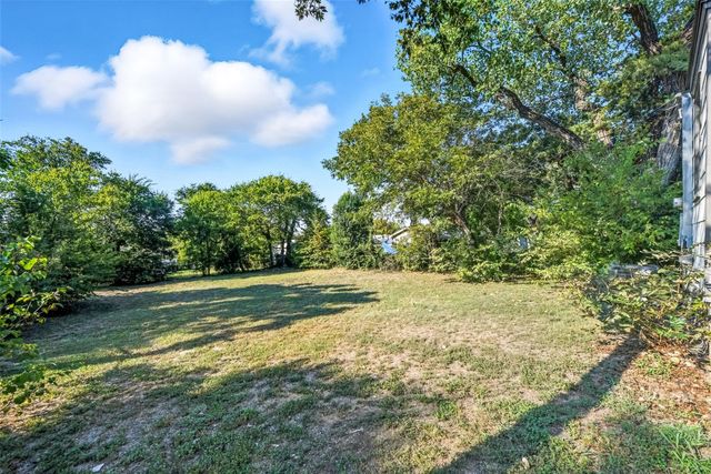 5129 Penrod Court, River Oaks, TX 76114